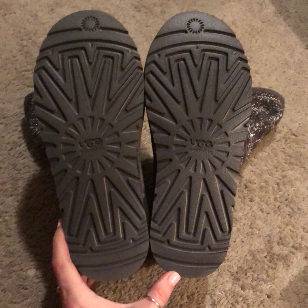 Brand New, NeverBeen Worn, Purple, glittery Uggs